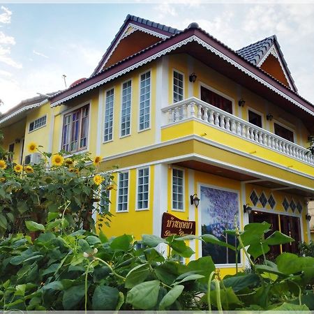 Baan Bussaba Hotel Trang Bagian luar foto